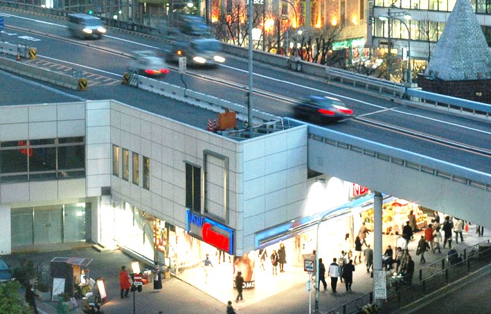 ginza_road1
