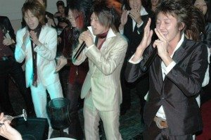 Kabukicho hosts Kabukicho hosts