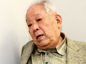 Masatoshi Koshiba, winner of the Nobel Prize in Physics in 2002 for his pioneering contributions to astrophysics, speaks at Tokyo University.