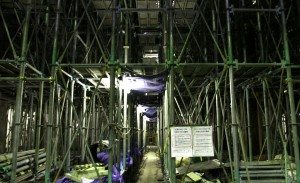 Representatives of railway operator Tokyu offered a glimpse at the ongoing underground construction project in Tokyo's Shibuya district that in 2012 will link the Tokyo Metro Fukutoshin Line with the Tokyu Toyoko Line.