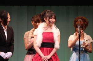 Nozomi Hazuki collects the Yukan Fuji media award at the Sky PerfecTV! Adult Broadcasting Awards 2012 that took place on February 14 at a hotel ballroom in Tokyo's Shinagawa district.