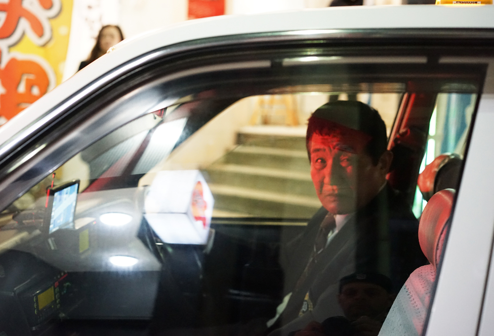 A taxi driver in Katamachi
