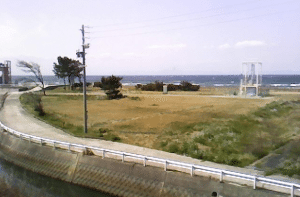 A male corpse was found on a beach in the town of Mihama on Wednesday