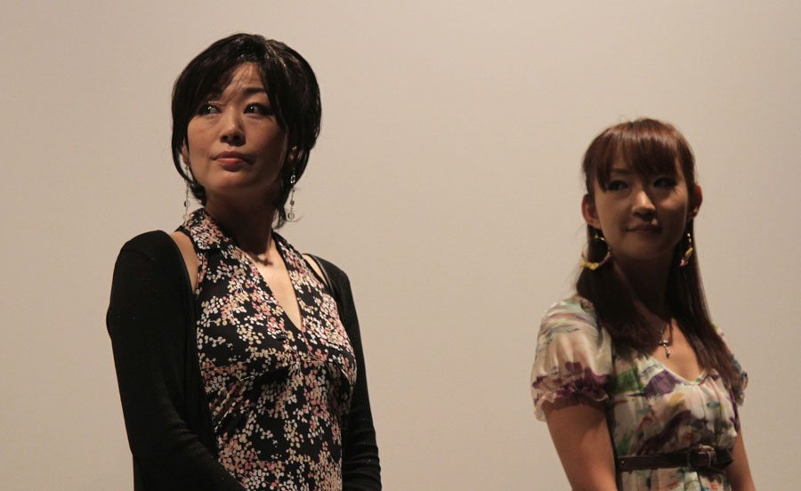 Actresses Azusa Sakai and Myu on the stage of the Ueno Okura Theater