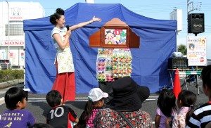 Masako Nojima performs as Sazae-sun in Saitama Prefecture