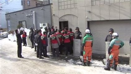 Approximately 70 officers entered a headquarters related to the Fukushima Rengo, a group affiliated with the Kodo-kai