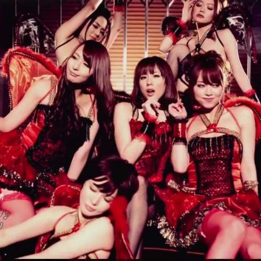 Yuma Asami (center) as a member of the Ebisu Muscats