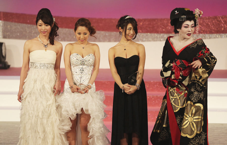 Ayumi Shinoda (second from right) and the other Best Mature Actress nominees