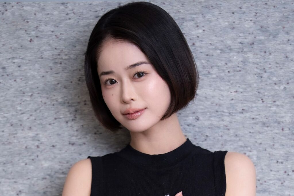 AV actress Minamo