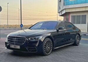 Dubai Continues to Lead Regional Growth in Vehicle Export and Premium Car Sales