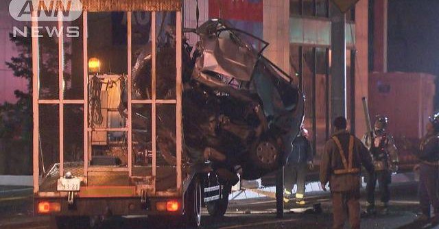 A car crashed into another car on a road in Hokkaido Prefecture (TV Asahi)