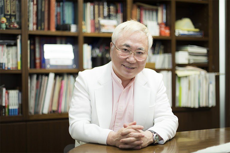 Katsuya Takasu