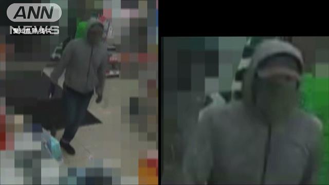 A man in a hooded sweatshirt robbed a convenience store in Nagoya on September 9