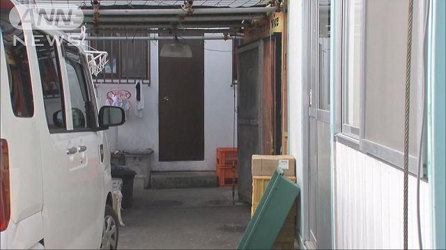 The son of an 18-year-old U.S. marine robbed a shop using a gun (TV Asahi)