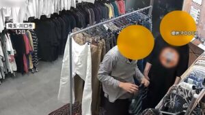 Duo fakes QR payment, leaves note before fleeing unmanned vintage clothing store in Saitama