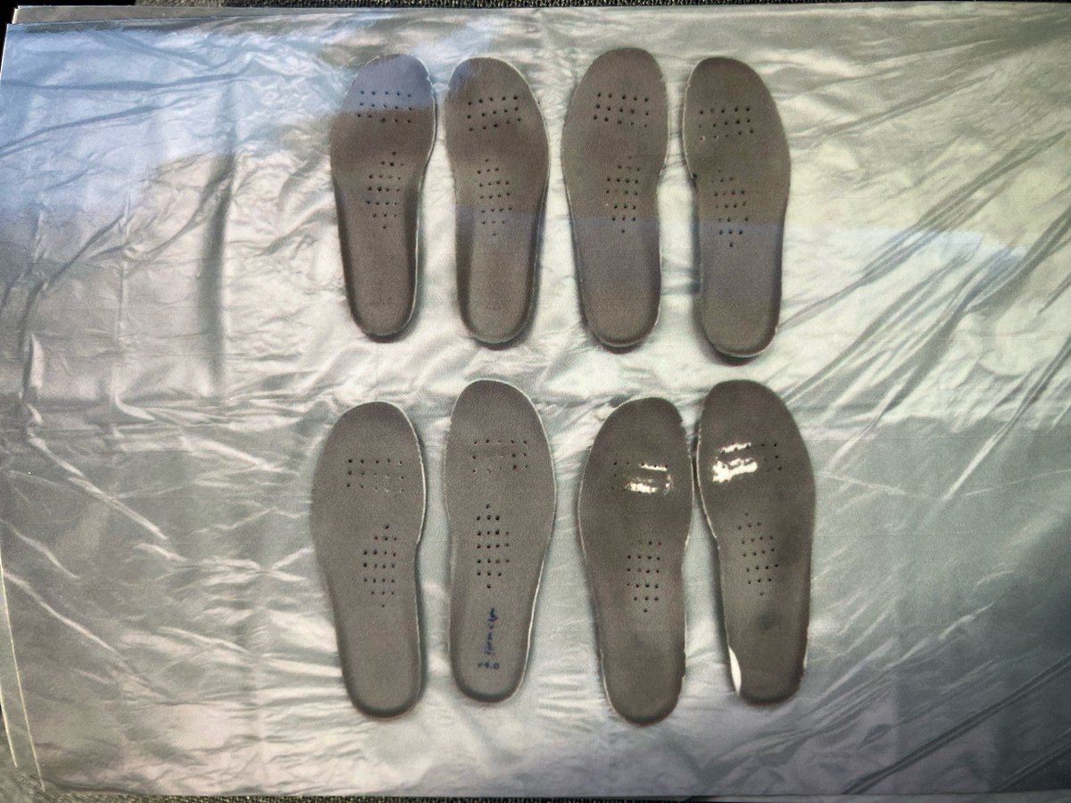 富山市一名男子因将偷来的女学生鞋垫塞进胸袋而被捕。