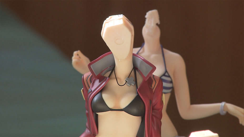 Makaizou figurines use the heads of anime characters