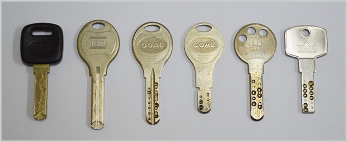 A Shizuoka man has been accused of stealing pass keys for women's residences in order to steal repeatedly steal their underwear