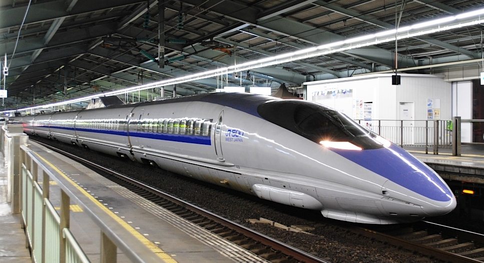 The JR Sanyo Shinkansen Line at Shin-Kobe Station