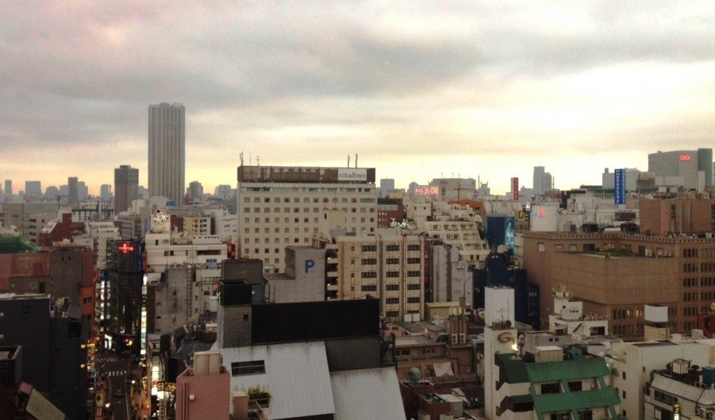 The artist utilized a hotel room in Shinjuku Ward