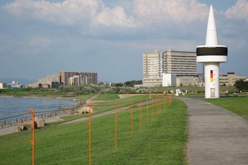 A body was found in the Yodo River near Yodogawa Riverside Park